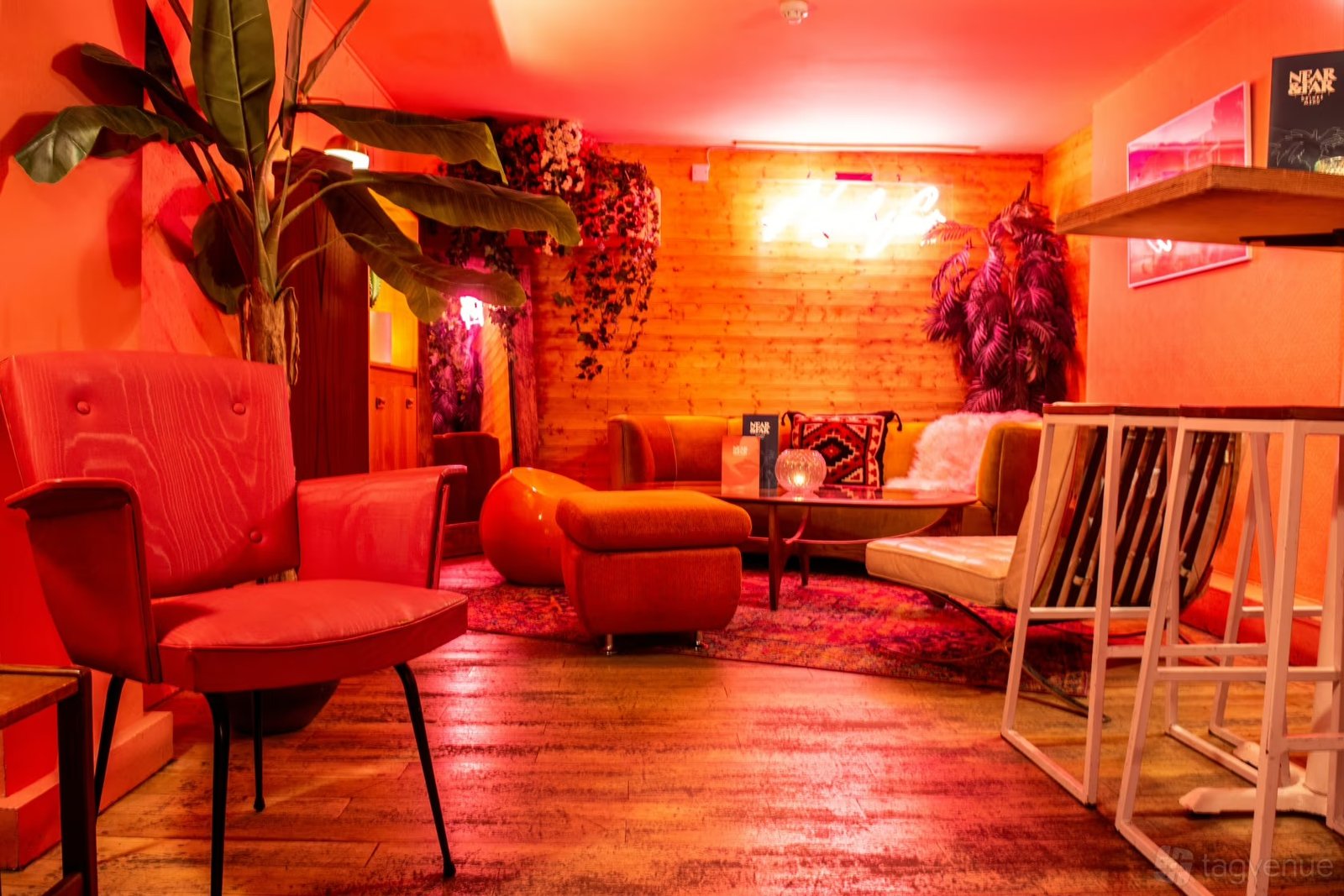 Studio 48 bar